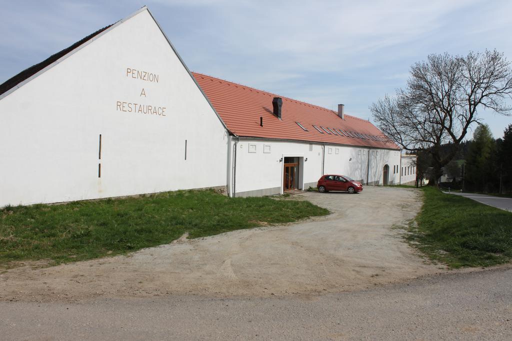 Penzion Vanuvecky Dvur Telč Екстериор снимка